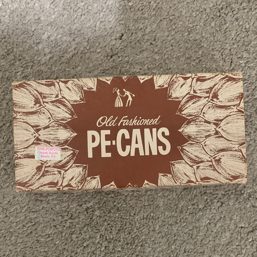 Old Fashioned Pecans Box